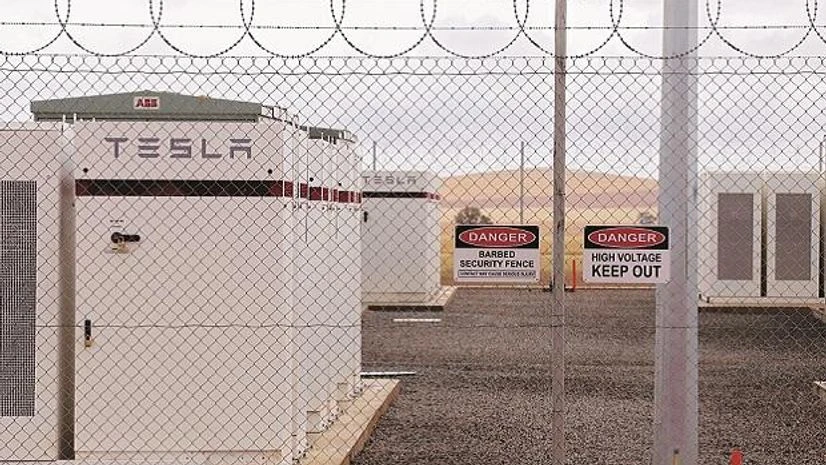 Tesla power bank Tesla power bank