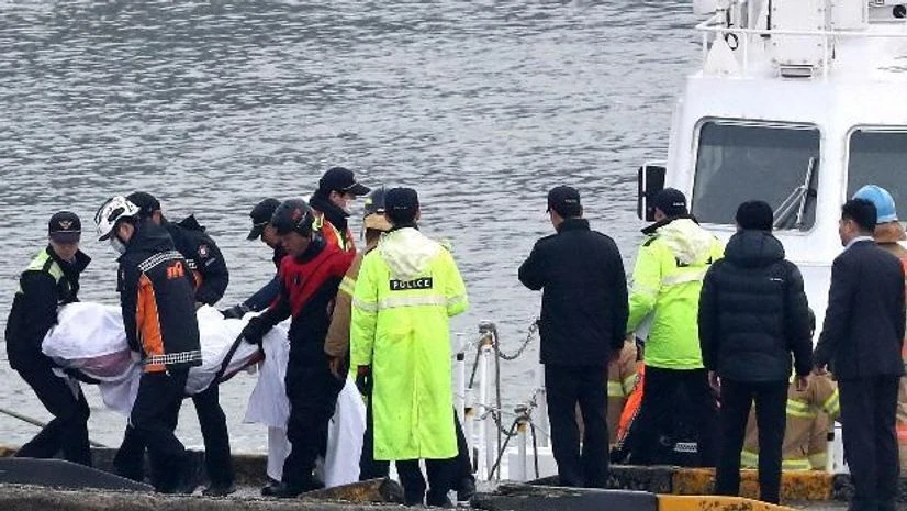 South Korean boat capsizes, boat accident, South Korea South Korean boat capsizes, boat accident, South Korea