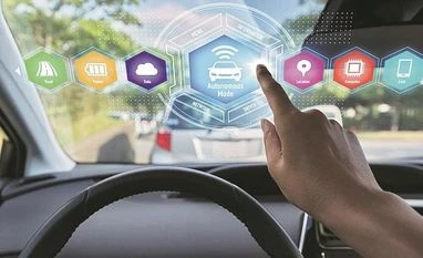 Nissan plans to introduce fully autonomous driving cars Nissan