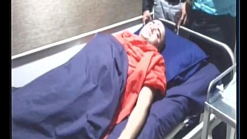 Swaminarayan Sampraday priest Bhakti Prasad attacked by two unidentified miscreants in Junagadh's Kotda on Thursday. Photo: ANI Swaminarayan Sampraday priest Bhakti Prasad attacked by two unidentified miscreants in Junagadh's Kotda on Thursday. Photo: ANI