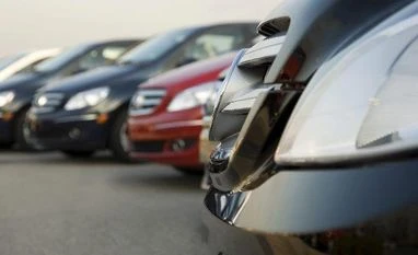 Automakers warn US tariffs will hurt industry, consumers alike, cost jobs auto