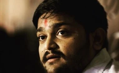 Hardik Patel, 2 Cong MLAs detained on way to meet Sanjiv Bhatt in jail Hardik Patel, Gujpoll