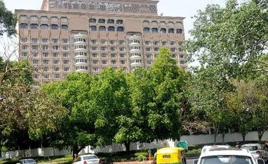 Battle for Taj Mansingh: Saraf turns brand owner, may bid for iconic hotel Taj Mansingh