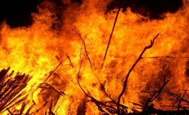 5 dead as blast rips through illegal cracker factory in Bengal's Duttapukur Fire