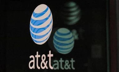 AT&T, Time Warner extend merger deadline until June AT&T