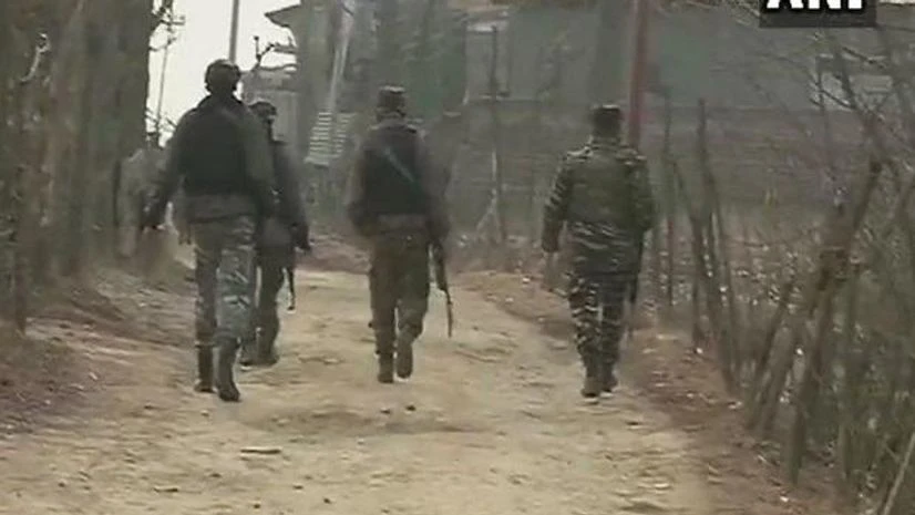 Pulwama attack: 4 jawans, 2 terrorists killed in attack on CRPF camp in J&K Pulwama attack: 4 jawans, 2 terrorists killed in attack on CRPF camp in J&K