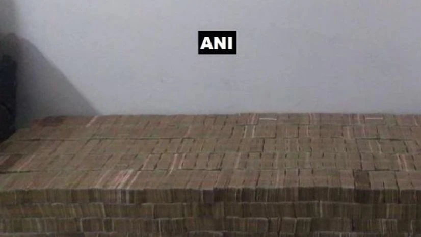 Demonetised notes Demonetised notes