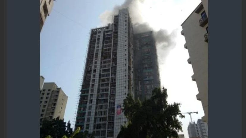 Girija Heights building in Thane Girija Heights building in Thane