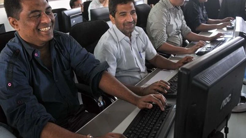 MARKET WRAP: Sensex ends 353 pts higher; metals shine, pharma stocks slip MARKET WRAP: Sensex ends 353 pts higher; metals shine, pharma stocks slip