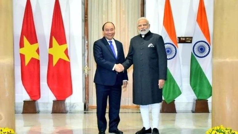 Prime Minister Narendra Modi and his Vietnamese counterpart Nguyen Xuan Phuc Prime Minister Narendra Modi and his Vietnamese counterpart Nguyen Xuan Phuc
