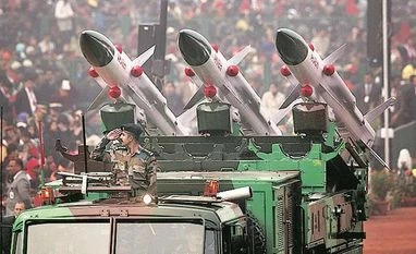 Clashes in London as British Lord demands Azad Kashmir, Khalistan on R-Day Republic Day