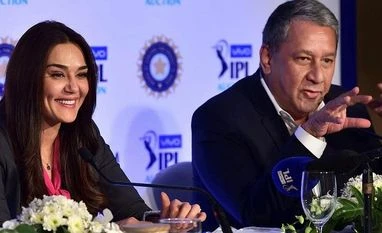 Star India spar with Airtel Digital TV, Dish over fees ahead of Vivo IPL 2018 Player auction completed: Here's the complete list of all eight IPL squads