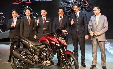 Honda X-Blade bookings open, deliveries to begin from middle of March Honda X-blade