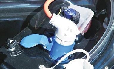 Delhi govt to inaugurate first 100 electric buses on January 14 Electric vehicle