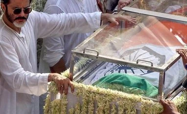 Sridevi was given state funeral under instructions by Maha CMO: RTI reply Sridevi