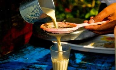 Andrew Yule sells early harvest tea from Darjeeling at record price tea, chai