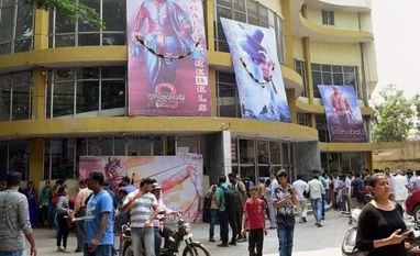 Multiplex chain Inox revenue up 12% in Q4FY18 on robust ad income media, entertainment, mergers, acquisition,A P Parigi, private eqity, Farokh Balsara,DTH, FDI foreign Direct investment, Alok Tondon,Inox Leisure, multiplex, investors, nazara techonomogy,