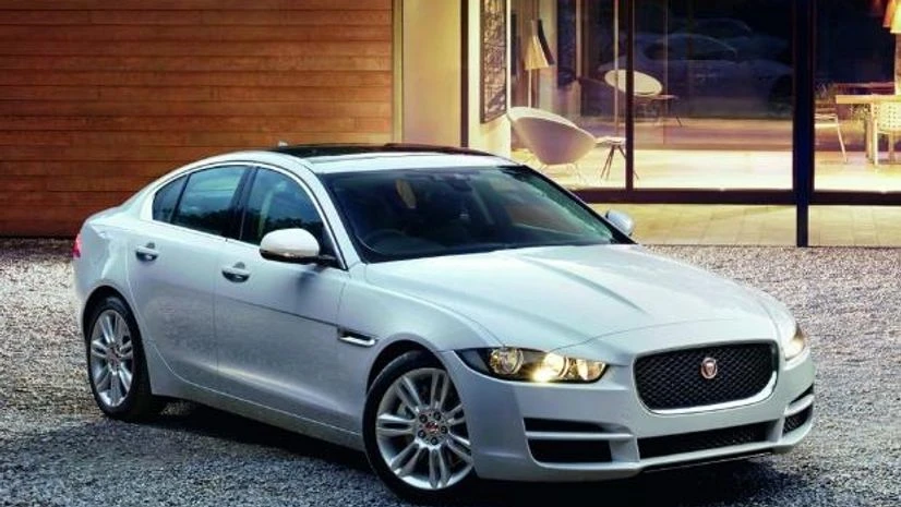 Jaguar XE sedan Jaguar XE sedan