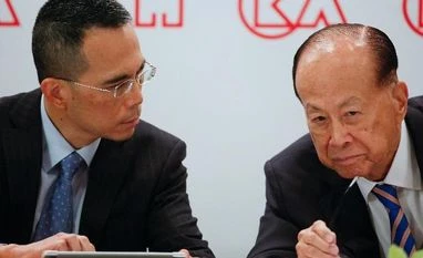 Hong Kong's richest, Li Ka-shing, retires at 89 after working 'too long' Li Ka-shing