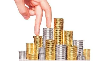 Statsguru: Households' financial assets recover from demonetisation shock Household income