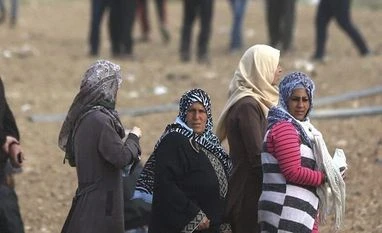 7 Palestinians killed, 500 injured as Gaza border protest turns violent Gaza strip clashes