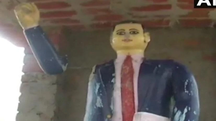 statue vandalism statue vandalism