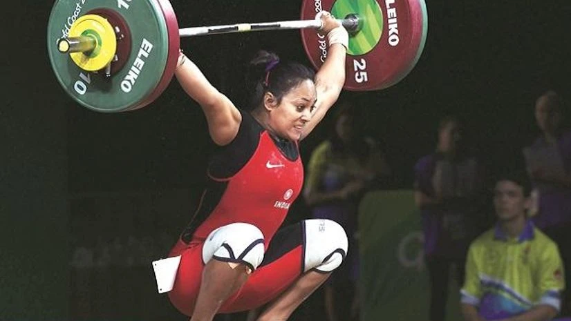 Indian weightlifter Punam Yadav competes in women’s 69kg category during the Commonwealth Games 2018 at Gold Coast in Australia on Sunday. Photo:PTI Indian weightlifter Punam Yadav competes in women’s 69kg category during the Commonwealth Games 2018 at Gold Coast in Australia on Sunday. Photo:PTI