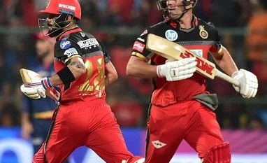 IPL 2018: ABD shows his class as RCB beat Delhi Daredevils by 6 wickets A B De Villiers, VIrat Kohli, RCB, IPL