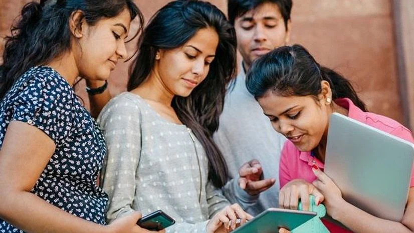 Non-IIT engineering colleges register robust growth in job offers A lack of seats at quality institutions has forced an increasing number of Indian children to search for options abroad. Photo: istock
