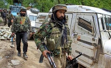 2 Hizbul terrorists killed in encounter in J&K's Kulgam; Army man injured militants, kashmir, hizbul