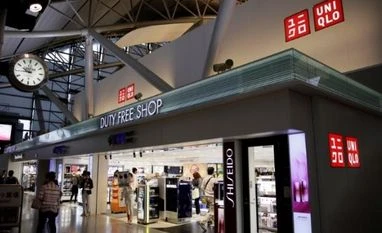 Japanese retail firm Fast Retailing to launch Uniqlo brand in India in 2019 Fast Retailing Co