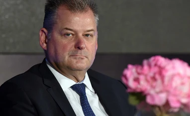 Paul Rowley Paul Rowley, Executive Vice President, De Beers