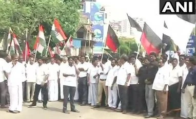 Sterlite row: Opposition's call for bandh hits normal life in Tamil Nadu thoothkudi