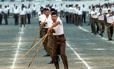 Wrong to flaunt superiority if born in Hindu society: Suresh Joshi of RSS Volunteers of Rashtriya Swayamsevak Sangh (RSS) perform during the closing ceremony of ‘Tritiya Varsha Sangh Shiksha Varg’, an (RSS) event to mark the conclusion of a three-year training camp for Swayamsevaks, in Nagpur on Thursday, June 07, 2018.