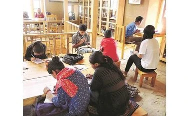 Internet connection, other digital facilities at all libraries in TN soon Visitors at the centre's library