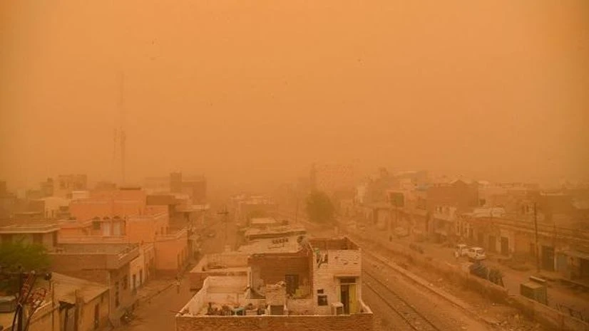 Dust storm Dust storm