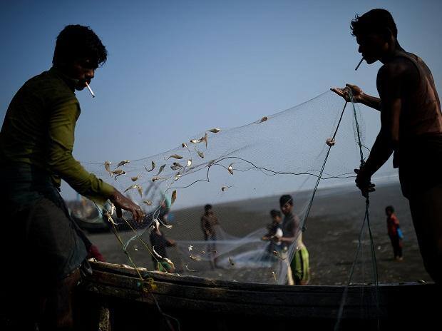 For first time, India deports 7 illegal Rohingya immigrants to Myanmar