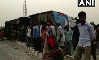 17 killed, 35 injured in UP as bus overturns after hitting divider mainpuri bus accident, uttar pradesh