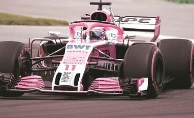 Gone in 1.88 seconds: Secrets of F1 mechanics changing tyres really fast Formula 1, F1, Force India