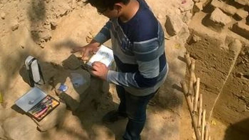 Arsh Ali at Purana Qila in Delhi Arsh Ali at Purana Qila in Delhi