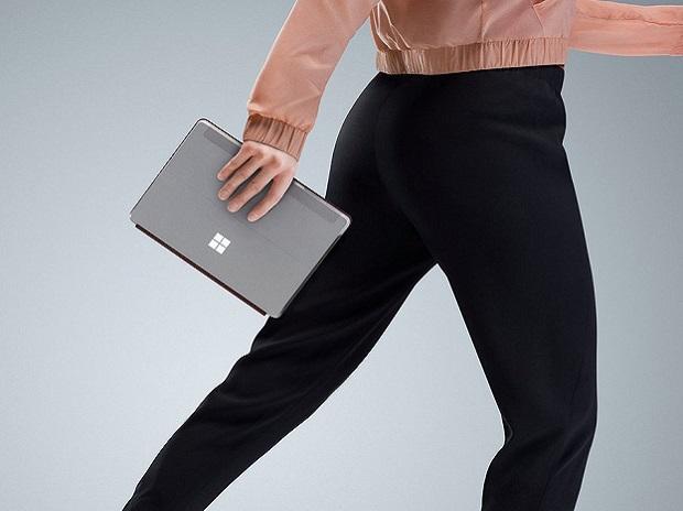 Photo: Twitter (@surface)