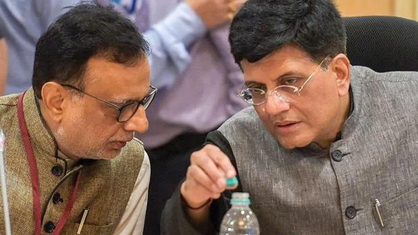 Piyush Goyal, hasmukh adhia Piyush Goyal, hasmukh adhia