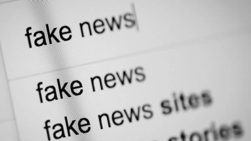 fake news fake news