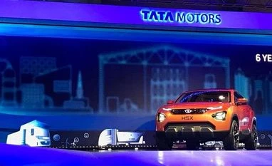Tata Motors' SUV brand Harrier is official partner for VIVO IPL 2019 Tata Harrier, Tata H5X concept