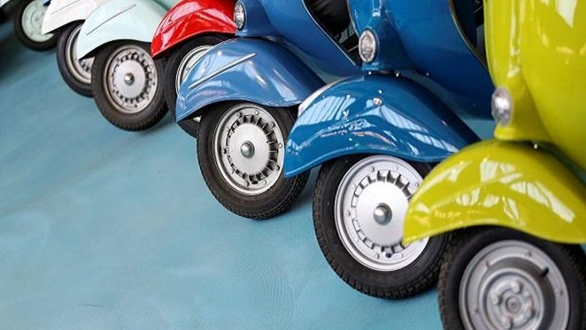 auto, twowheeler, two-wheeler, scooter, scooty, vespa Scooty