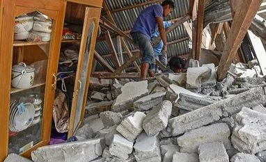At least 14 dead, 162 injured as 6.4 magnitude earthquake jolts Indonesia indonesia earthquake