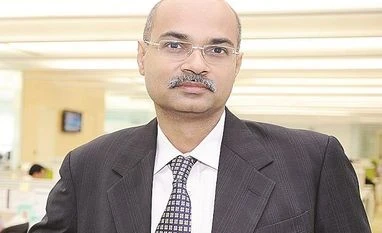 FY19 earnings should expand in mid-teens, says Old Bridge's Kenneth Andrade Kenneth Andrade, Founder and Chief Investment Officer, Old Bridge Capital Management