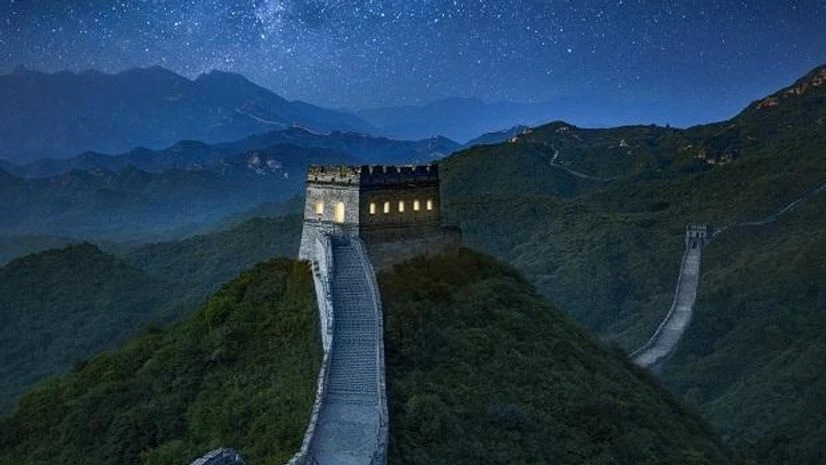 Airbnb poster for the promotion. Photo: press.atairbnb.com Airbnb poster for the promotion. Photo: press.atairbnb.com