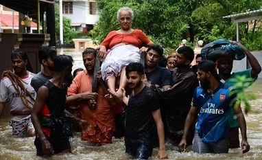 Kerala floods: CM Vijayan surveys affected areas as death toll climbs to 29 Kerala, Kerala monsoon, Kerala rain,Kerala floods