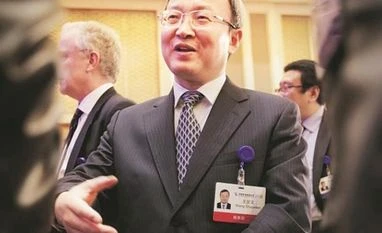 Seeking breakthrough in trade talks, China sends a feisty bureaucrat to US Wang Shouwen